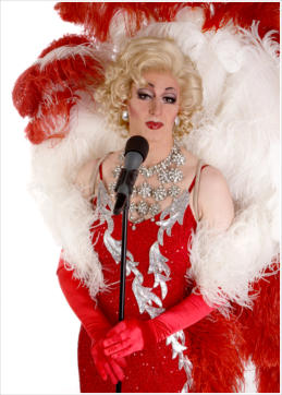 Verwandlungskunst und Crazytainment mit Chantal Gpunkt in Travestie Mnchen